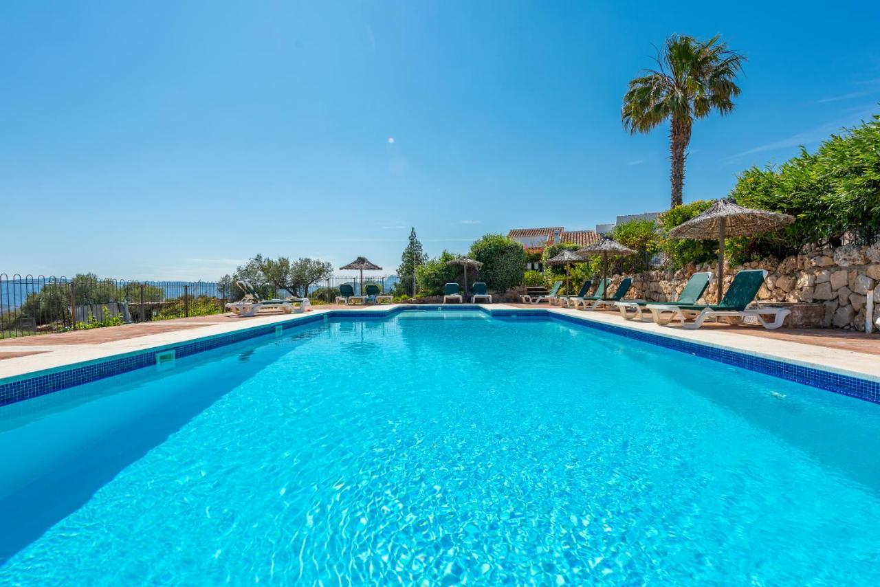 Cantueso Holiday Park Periana Buitenkant foto