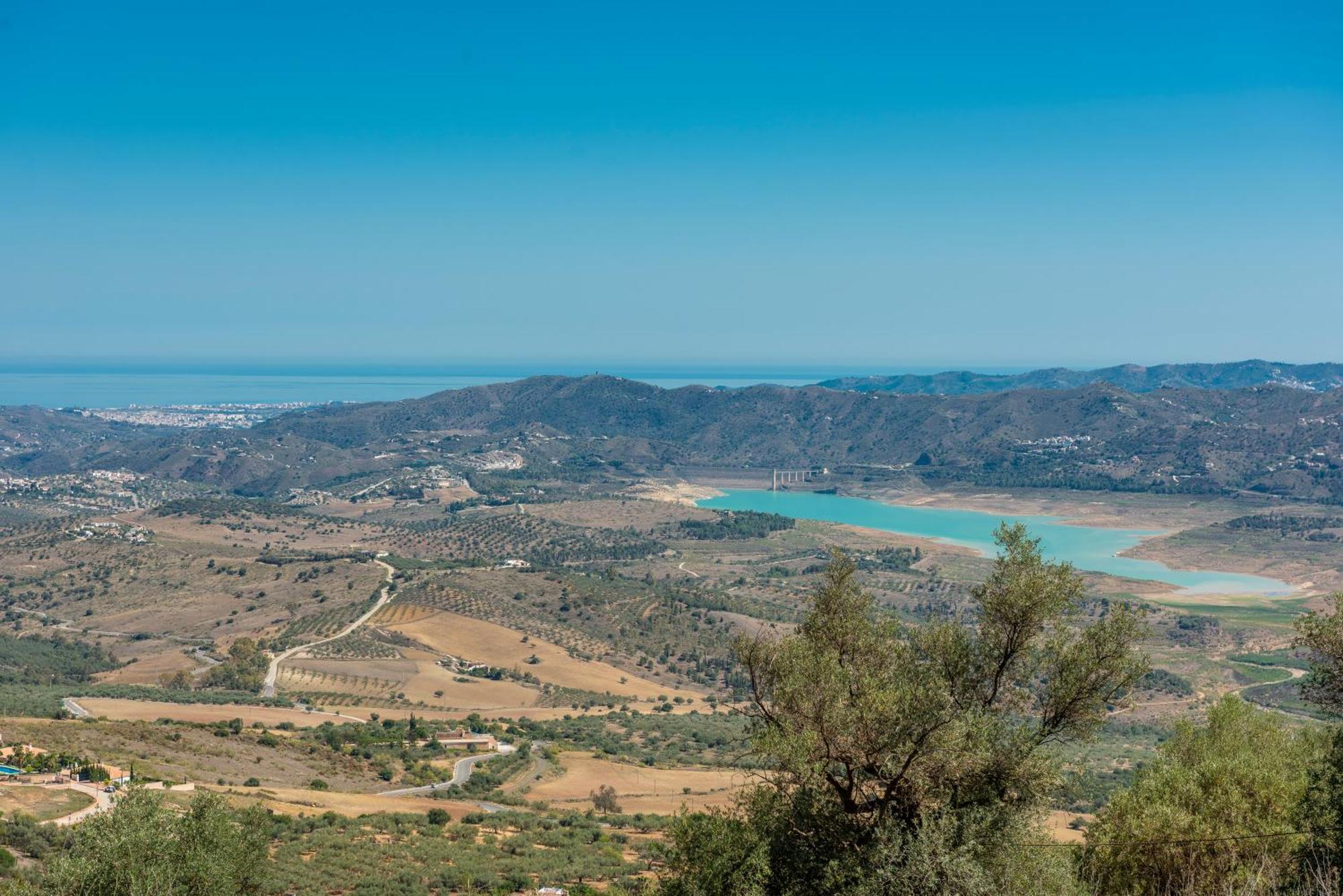 Cantueso Holiday Park Periana Buitenkant foto
